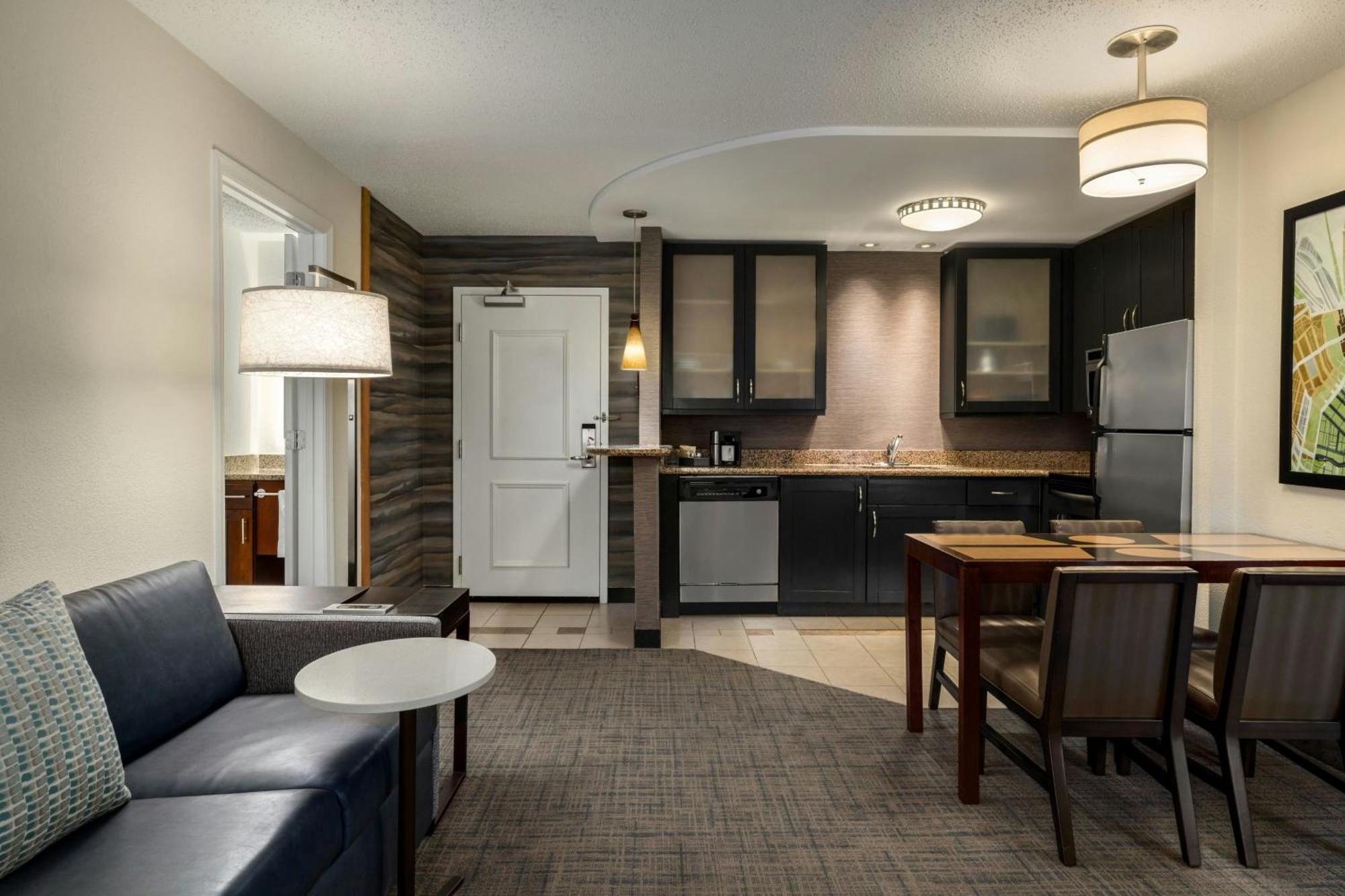 Woodvale Residence Inn By Marriott Richmond Chester מראה חיצוני תמונה